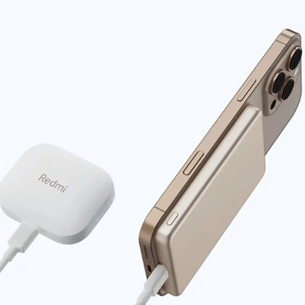 סוללת גיבוי מגנטית דקה במיוחד דגם Xiaomi Super Slim Magnetic Power Bank 5000mAh בצבע סגול